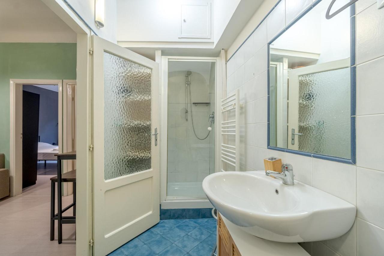 Casa Poirot Functional Flat Lägenhet Genua Exteriör bild